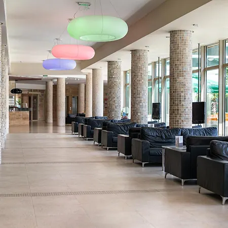 Szálloda Jeravi Club