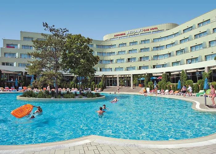 Jeravi Club - 4*