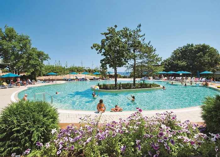 Jeravi Club - Hotel 4*