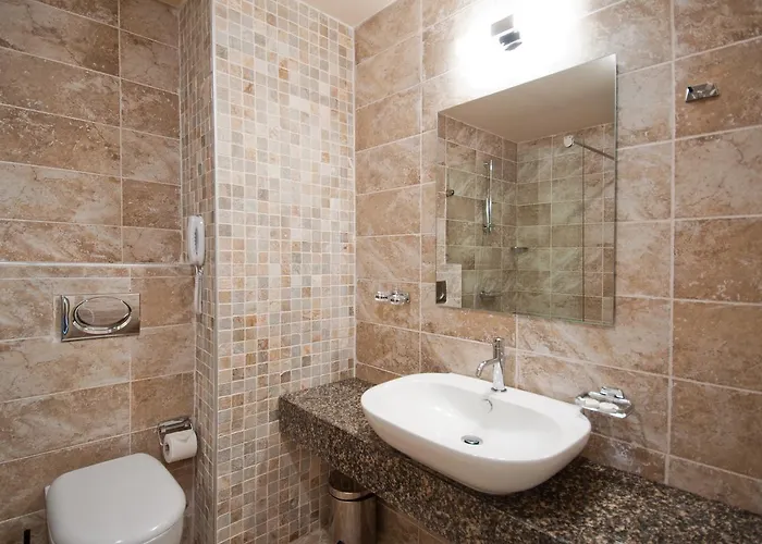 Hotel Jeravi Club - 4*