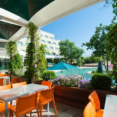 Отель Jeravi Club Приморско