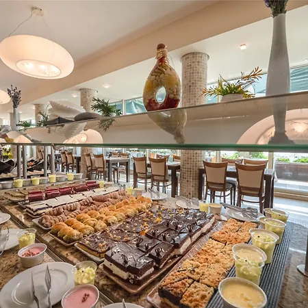 Jeravi Club Хотел