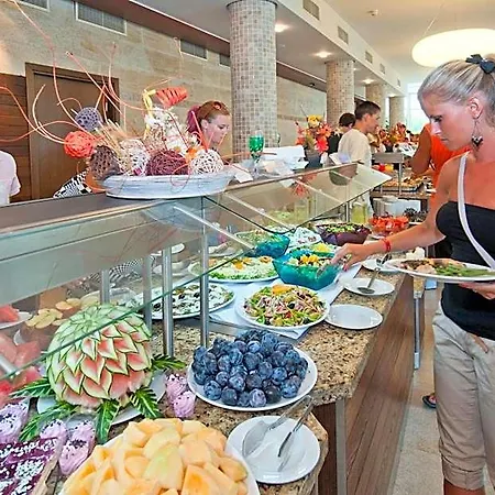 Szálloda Jeravi Club Primorszko