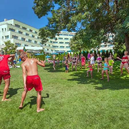 Отель Jeravi Club Приморско