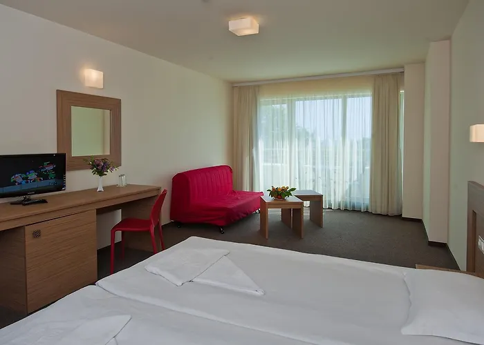 Jeravi Club Приморско